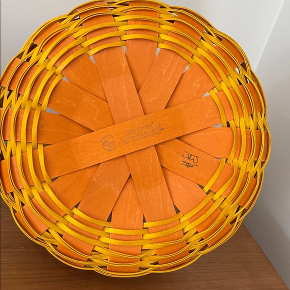 Longaberger Handmade Basket - Picture 5 of 6